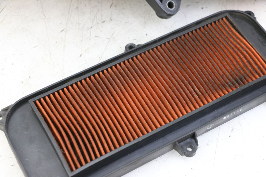 photo de LUCHTFILTERDOOS KYMCO GRAND DINK 125 (2008 - 2014) - Markeringen en referenties