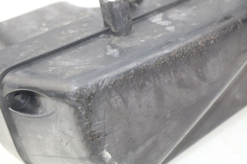 photo de LUCHTFILTERDOOS PEUGEOT LUDIX 2 PRO 4T 50 (2008 - 2013) - Detail van het onderdeel