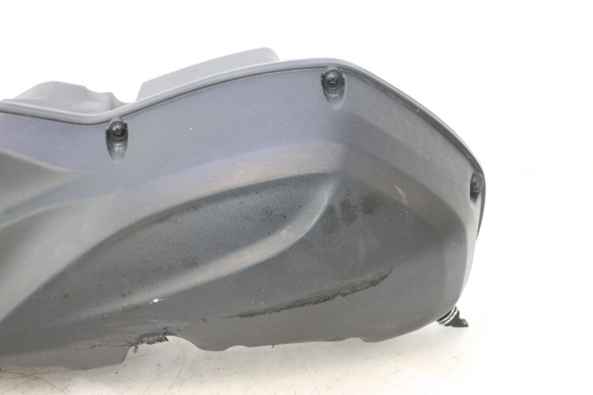 photo de LUCHTKAST PIAGGIO MP3 HPE 530 (2022 - 2026) - Zoom op componenten