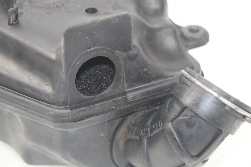 photo de LUCHTFILTERDOOS MBK OVETTO ONE 2T 50 (2013 - 2017) - Detail van het onderdeel