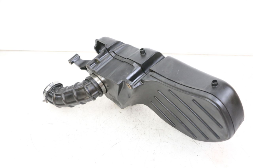 photo de LUCHTFILTERDOOS PIAGGIO BEVERLY 125 (1998 - 2005) - Andere kijkhoek