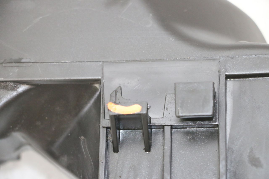 photo de LUCHTFILTERDOOS PIAGGIO FLY 2T 50 (2004 - 2017) - Technische close-up