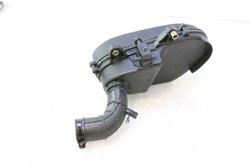 photo de LUCHTKAST JM MOTORS R-MAX TECH 50 (2024 - 2026) - Zoom op gebruiksstaat