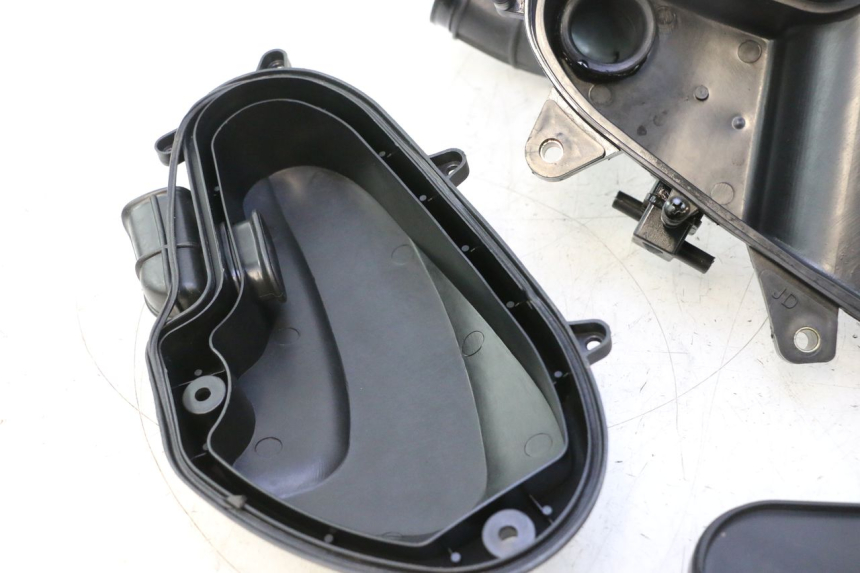 photo de LUCHTKAST JM MOTORS R-MAX TECH 50 (2024 - 2026) - Gecontroleerd onderdeel