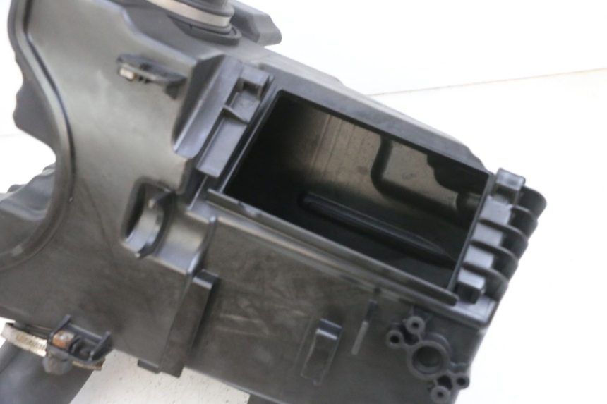 photo de LUCHTFILTERDOOS BMW R RT ABS 1200 (2010 - 2014) - Detail van het onderdeel