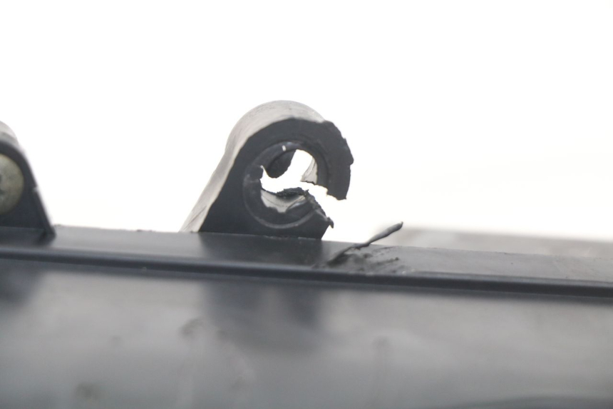 photo de LUCHTFILTERDOOS JM MOTORS SC 4T 50 (2012 - 2017) - Zoom op gebruiksstaat