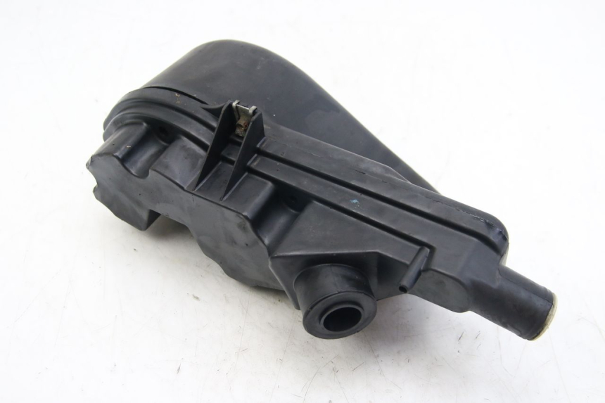 photo de LUCHTFILTERDOOS APRILIA SCARABEO 4T 50 (2009 - 2017) - Zoom op gebruiksstaat