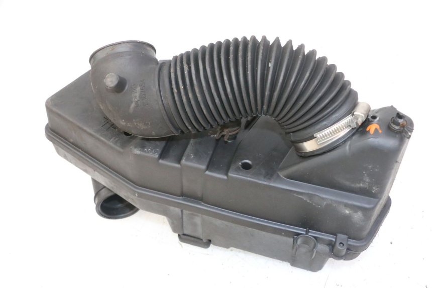 photo de LUCHTFILTERDOOS APRILIA SCARABEO GT TOURING 125 (1999 - 2005) - Detail van het onderdeel