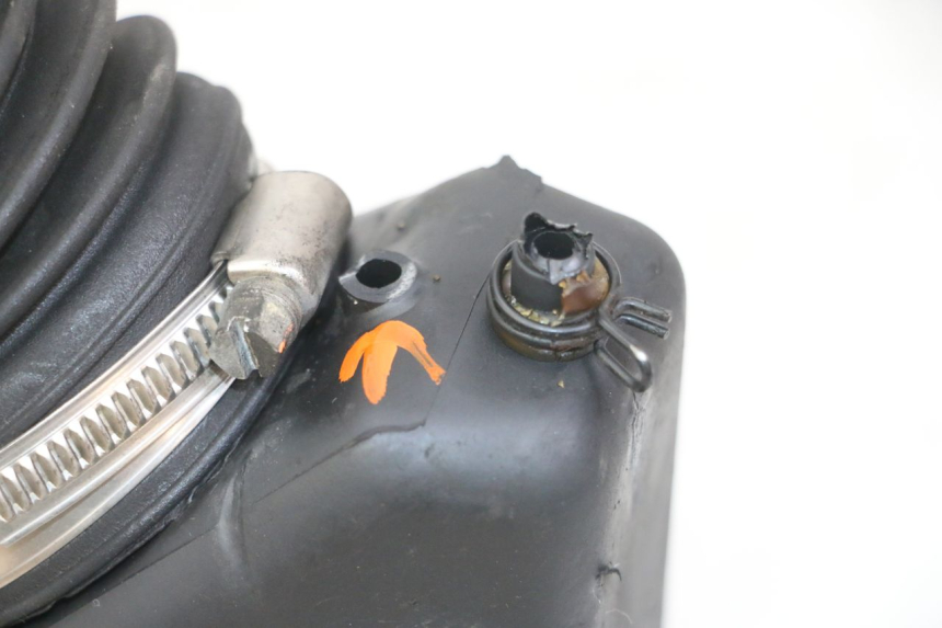 photo de LUCHTFILTERDOOS APRILIA SCARABEO GT TOURING 125 (1999 - 2005) - Zoom op gebruiksstaat