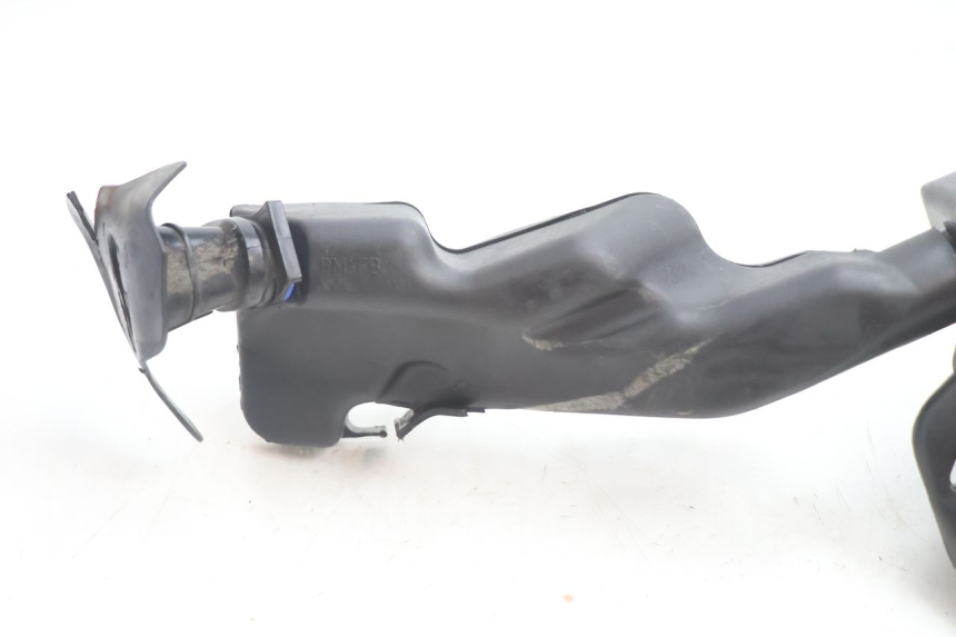 photo de LUCHTFILTERDOOS PEUGEOT SPEEDFIGHT LC 50 (1996 - 2002) - Detail van het onderdeel