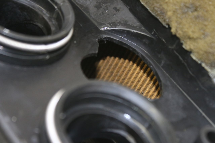 photo de LUCHTFILTERDOOS TRIUMPH SPRINT ST 955 (1999 - 2001) - Bevestigingspunten