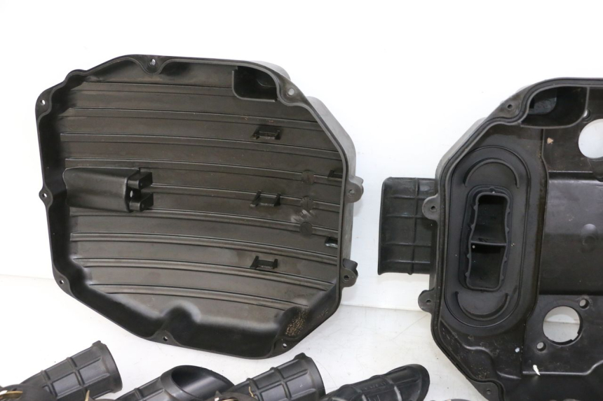 photo de LUCHTFILTERDOOS HONDA ST PAN EUROPEAN 1300 (2002 - 2013) - Staat van het oppervlak