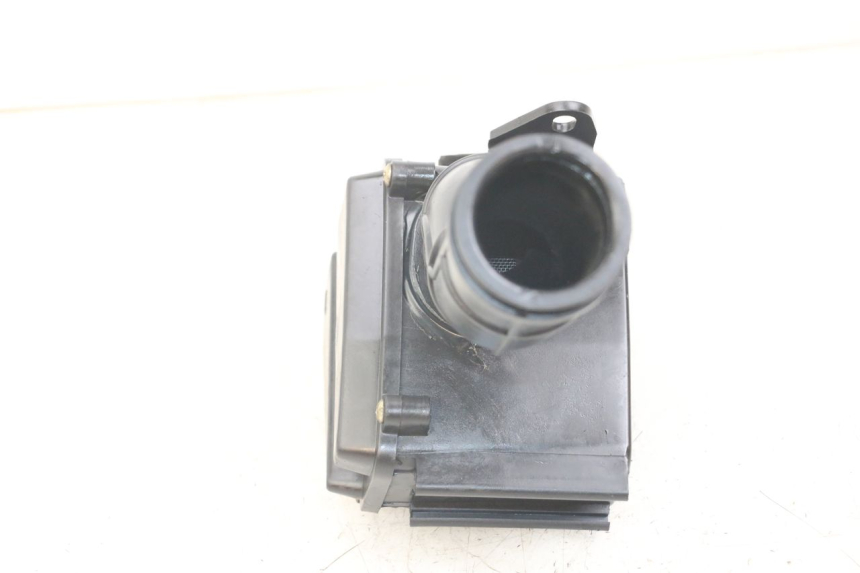 photo de LUCHTFILTERDOOS HYTRACK ST 170 (2020 - 2024) - Detail van het onderdeel