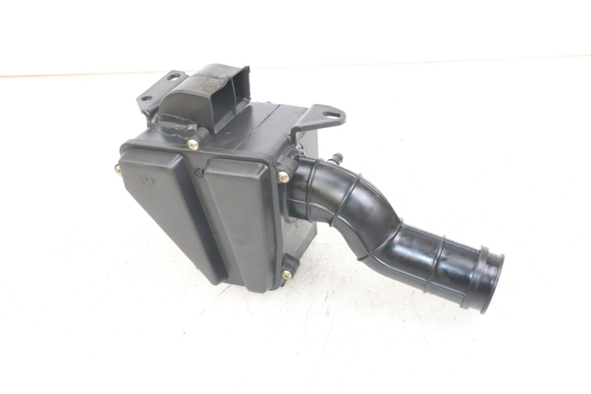 photo de LUCHTFILTERDOOS HYTRACK ST 170 (2020 - 2024) - Andere kijkhoek