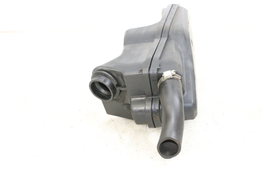 photo de LUCHTFILTERDOOS PEUGEOT STREETZONE 2T 50 (2014 - 2019) - Andere kijkhoek