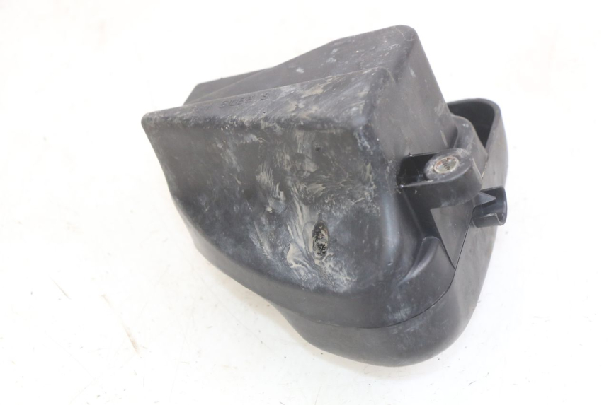 photo de LUCHTFILTERDOOS PEUGEOT TREKKER 50 (1998 - 2004) - Detail van het onderdeel