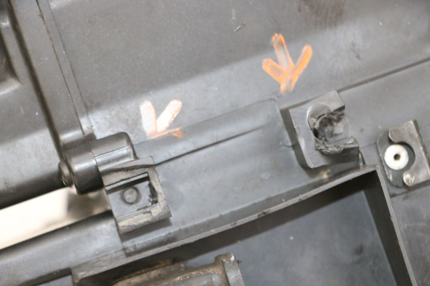 photo de LUCHTFILTERDOOS YAMAHA TTR 125 (2000 - 2020) - Staat van het oppervlak