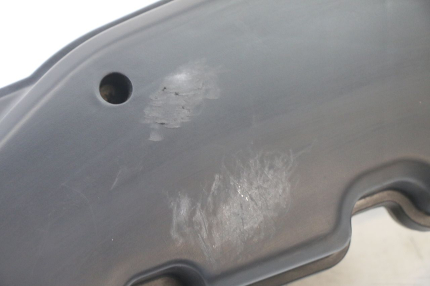 photo de LUCHTFILTERDOOS PEUGEOT VIVACITY NEW 2T 50 (2008 - 2017) - Zoom op gebruiksstaat