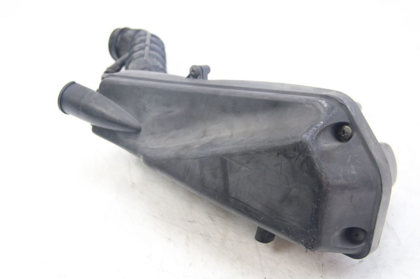 photo de LUCHTFILTERDOOS PEUGEOT VIVACITY NEW 4T 50 (2008 - 2017) - Detail van het onderdeel