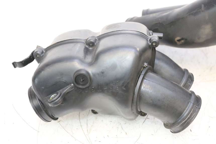 photo de LUCHTFILTERDOOS YAMAHA XP T-MAX ABS 500 (2005 - 2005) - Kenmerkende details