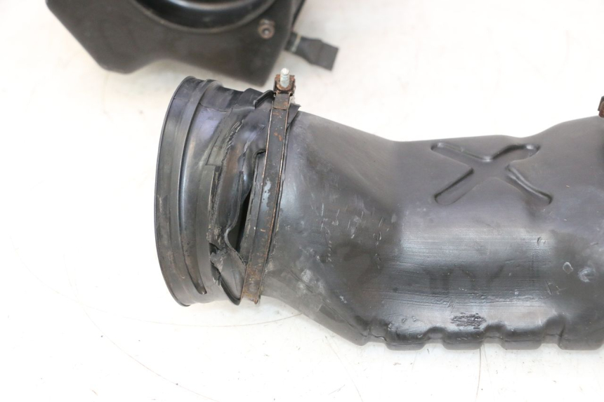 photo de LUCHTKAST HONDA XRV AFRICA TWIN 750 (1990 - 1992) - Kenmerkende details