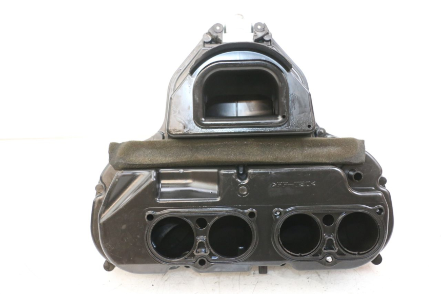 photo de LUCHTFILTERDOOS YAMAHA FZ1 FAZER 1000 (2007 - 2009) - Andere kijkhoek