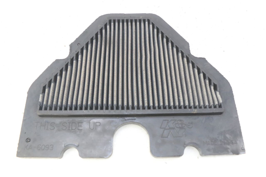 photo de LUCHTFILTERDOOS KAWASAKI ZZR 600 (1995 - 2004) - Andere kijkhoek