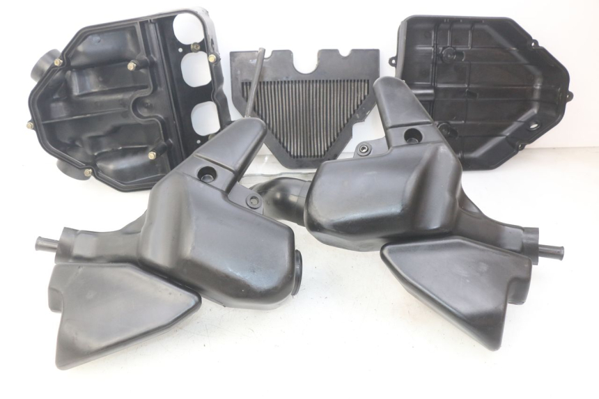 photo de LUCHTFILTERDOOS KAWASAKI ZZR 600 (1995 - 2004) - Bevestigingspunten