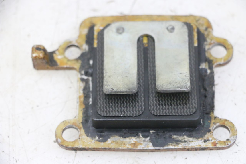 photo de KLEPPENHUIS MBK BOOSTER SPIRIT NAKED 50 (2004 - 2017) - Zoom op gebruiksstaat