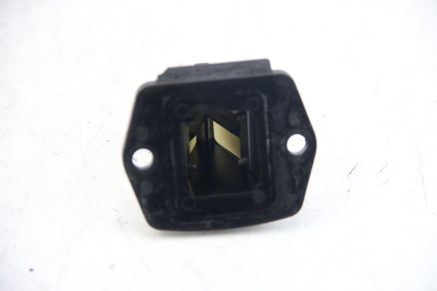 photo de KLEPPENHUIS PIAGGIO FLY 2T 50 (2004 - 2017) - Andere kijkhoek