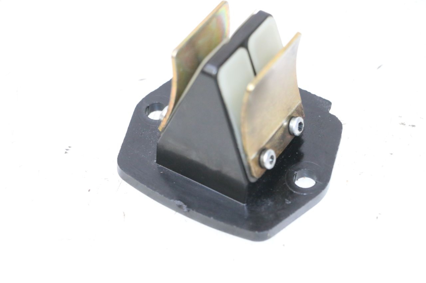 photo de KLEPPENHUIS PIAGGIO NEW TYPHOON 50 (2018 - 2021) - Andere kijkhoek