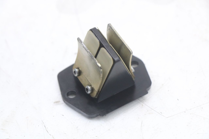 photo de KLEPPENHUIS PIAGGIO VESPA LX 2T 50 (2005 - 2013) - Hoofdaanzicht