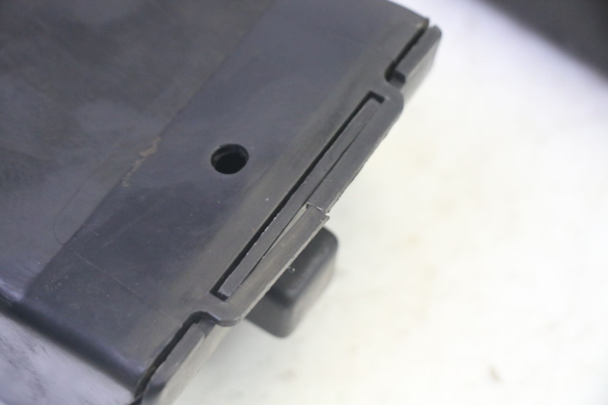 photo de HANDSCHOENENVAKJE KAWASAKI GPX R WARBIRD 600 (1988 - 1993) - Technische close-up