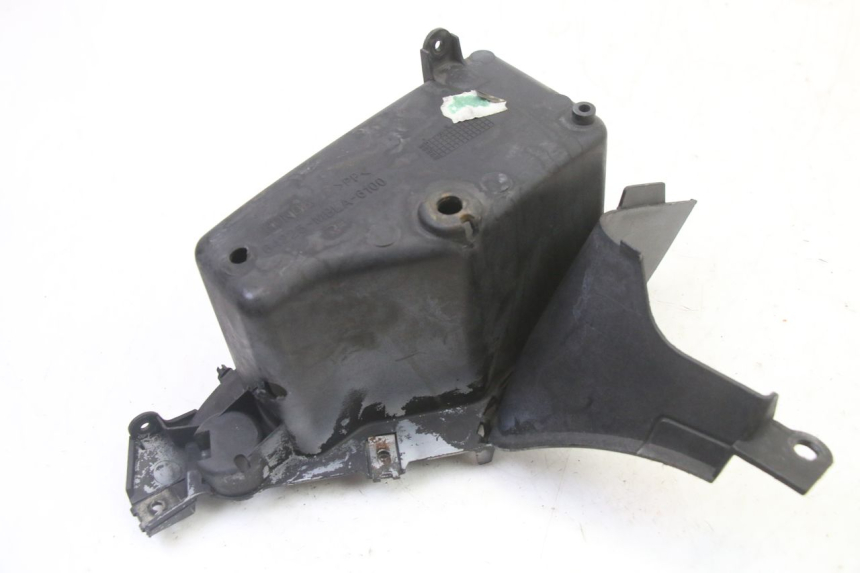 photo de HANDSCHOENENVAKJE HONDA NTV DEAUVILLE 650 (2001 - 2006) - Bevestigingspunten