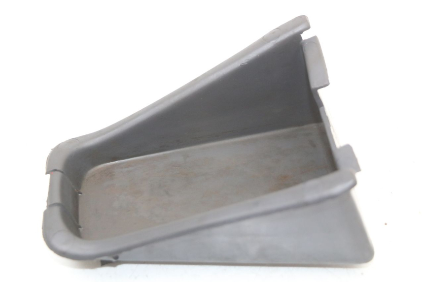 photo de HANDSCHOENENVAKJE APRILIA SR CARB LC 2T 50 (2004 - 2012) - Zoom op gebruiksstaat