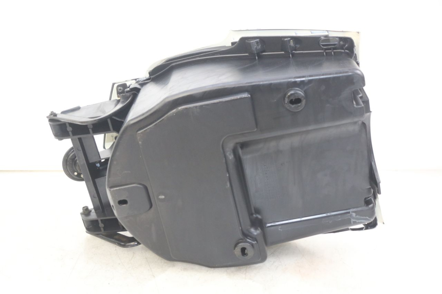 photo de HANDSCHOENENVAKJE PEUGEOT VIVACITY NEW 4T 50 (2008 - 2017) - Bevestigingspunten