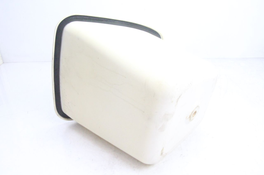 photo de Handschoenenvak YAMAHA WAVE RUNNER GP R 1200 (2000 - 2003) - Technische close-up