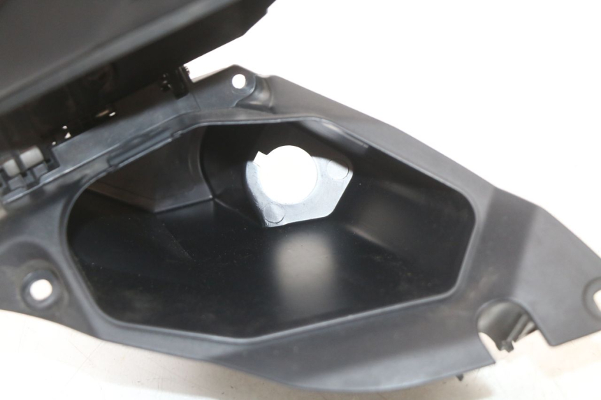 photo de HANDSCHOENENVAKJE YAMAHA XMAX X-MAX ABS 125 (2017 - 2020) - Overzicht