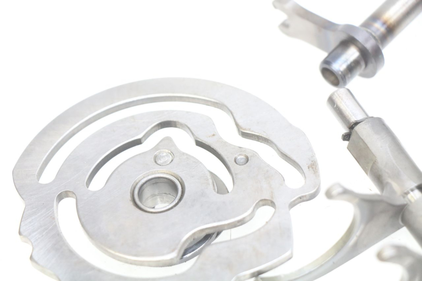 photo de VERSNELLINGSBAK ROYAL ENFIELD BULLET CLASSIC 500 (2017 - 2020) - Bevestigingspunten