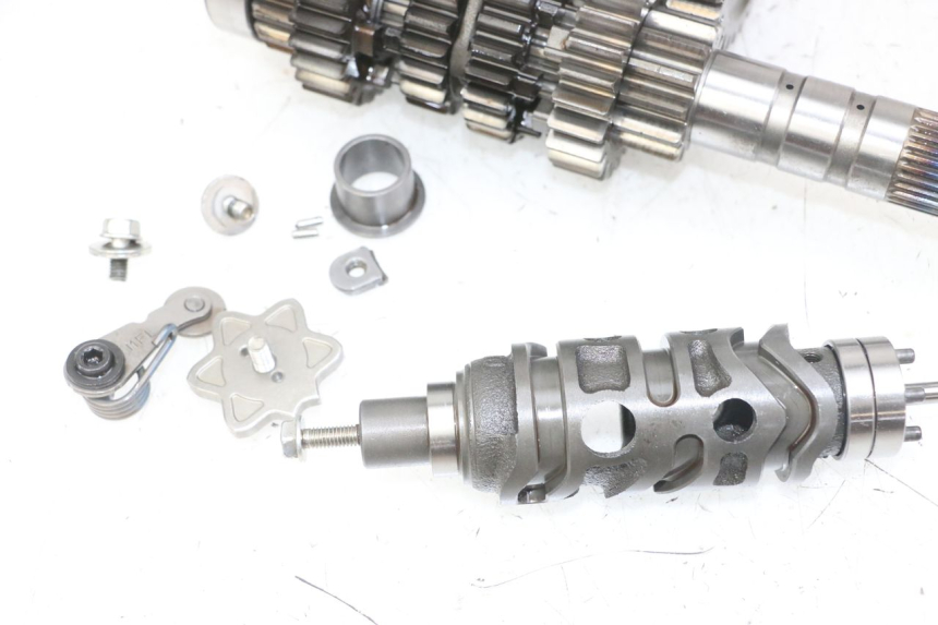 photo de VERSNELLINGSBAK HONDA CB R 1000 (2018 - 2023) - Focus op structuur