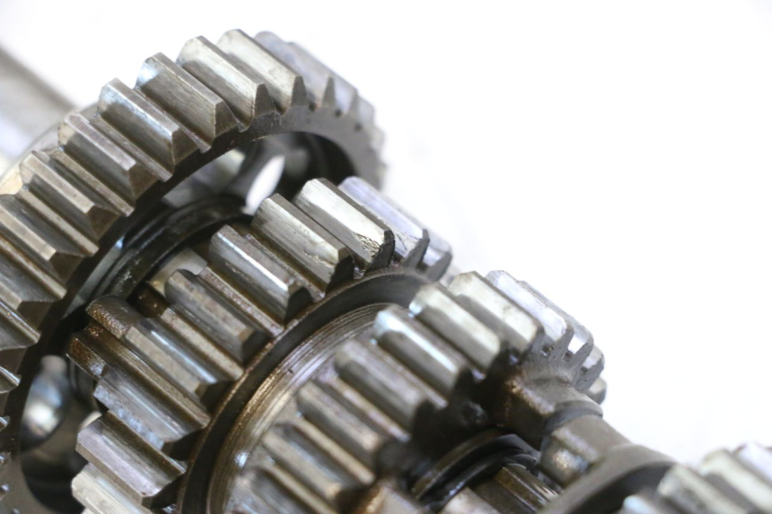 photo de VERSNELLINGSBAK HONDA CB TWO FIFTY 250 (1991 - 2002) - Focus op structuur