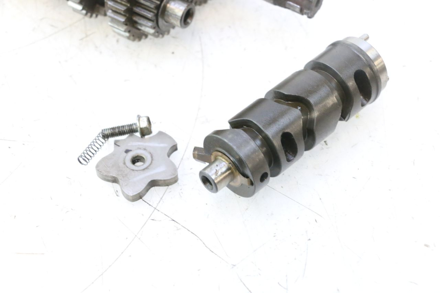 photo de VERSNELLINGSBAK HONDA CB TWO FIFTY 250 (1991 - 2002) - Technische close-up