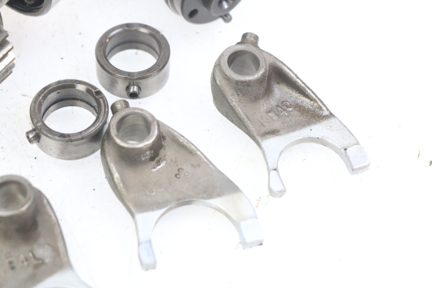 photo de VERSNELLINGSBAK HONDA CM 125 (1983 - 2003) - Profielaanzicht