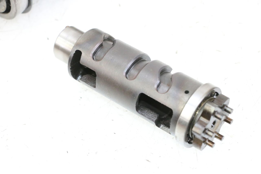 photo de VERSNELLINGSBAK YAMAHA FJ 36Y 1100 (1984 - 1985) - Bevestigingspunten