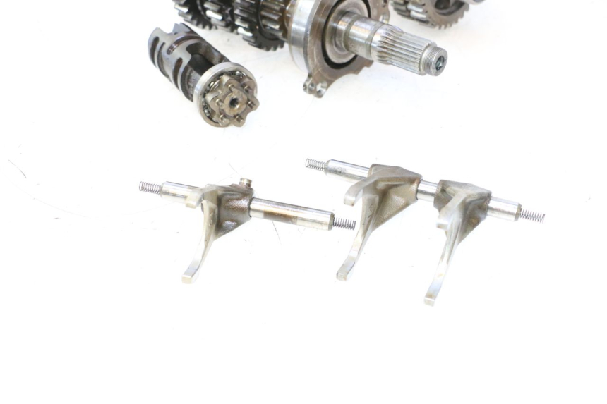 photo de VERSNELLINGSBAK YAMAHA FJR 1300 (2001 - 2005) - Visuele inspectie