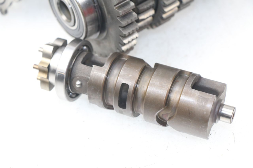 photo de VERSNELLINGSBAK YAMAHA FZ8 800 (2010 - 2016) - Detail van het onderdeel