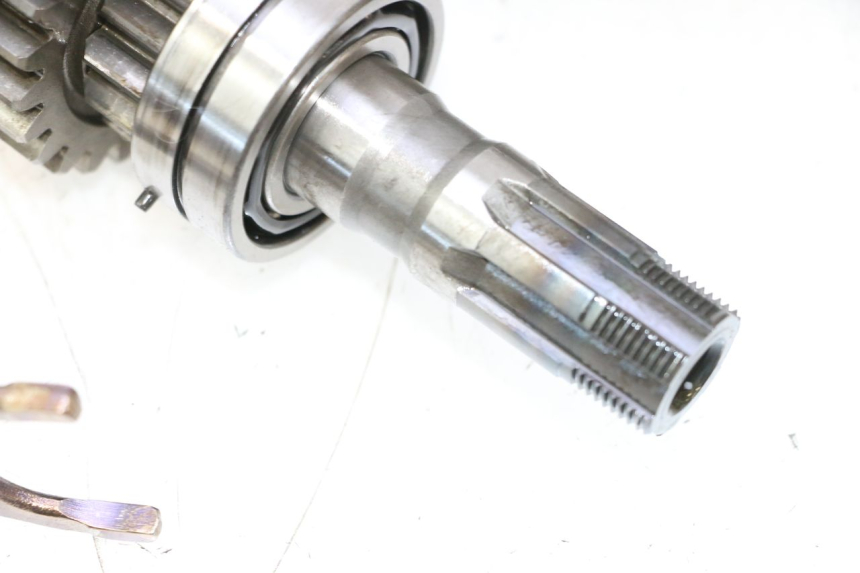 photo de VERSNELLINGSBAK SUZUKI GSR 600 (2005 - 2012) - Gecontroleerd onderdeel