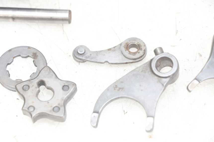 photo de VERSNELLINGSBAK SYM HUSKY 125 (1999 - 2005) - Andere kijkhoek