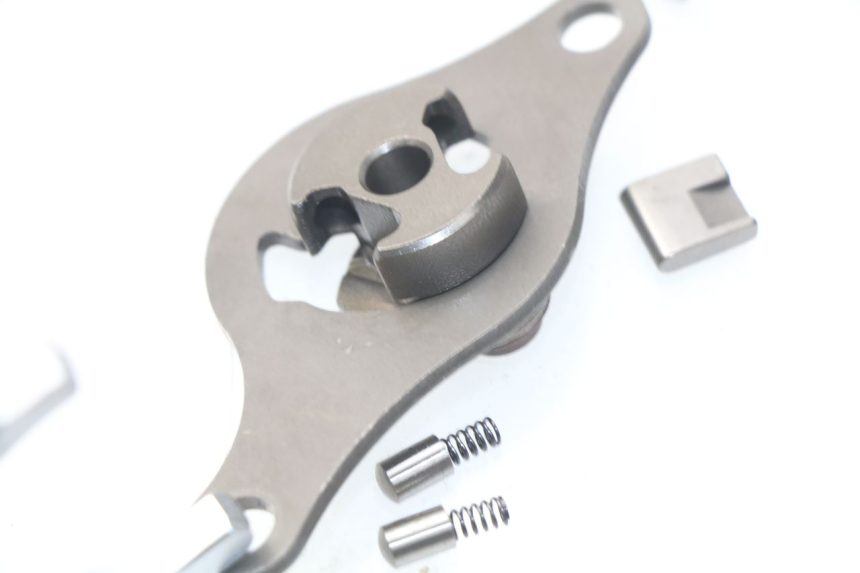 photo de VERSNELLINGSBAK HONDA INTEGRA NC D 750 (2016 - 2018) - Kenmerkende details