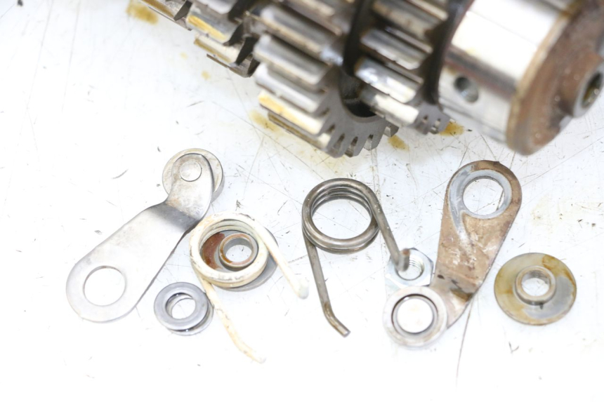 photo de VERSNELLINGSBAK KAWASAKI GTR 1000 (1994 - 2004) - Zoom op componenten